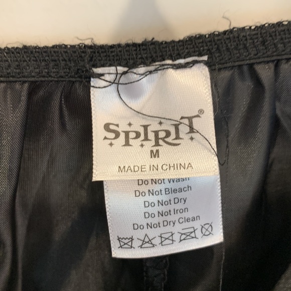 Victorian Dress with hoop petticoat, mini hat headband with veil & necklace. - Picture 12 of 15